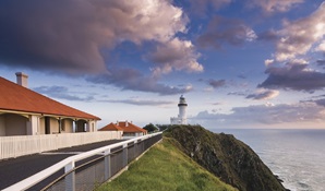 Cape Byron Lighthouse, Walgun Cape Byron State Conservation Area. Photo © David Young